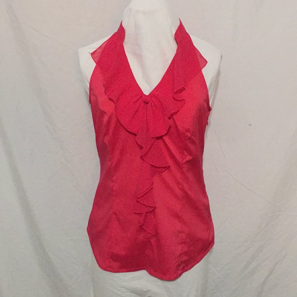 Pink sleeveless top